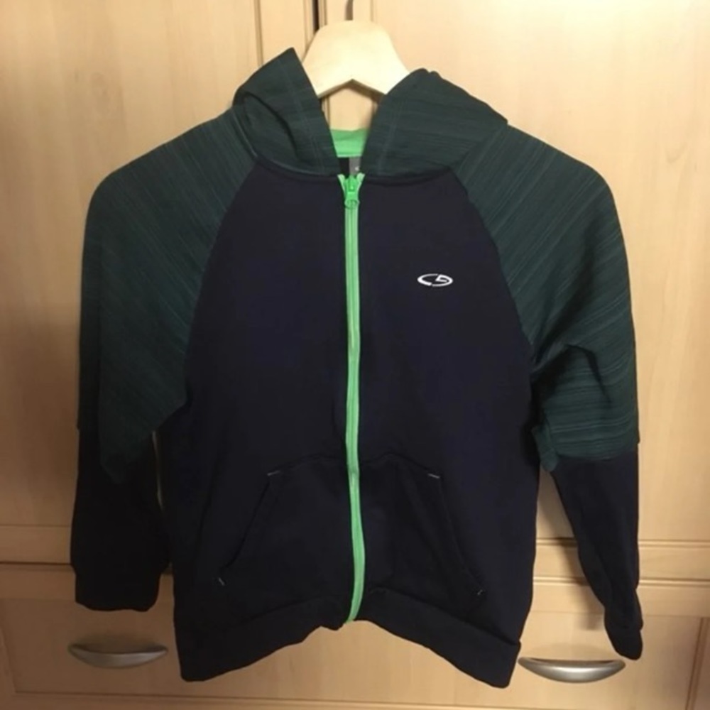 Boys champion hoodie sweater